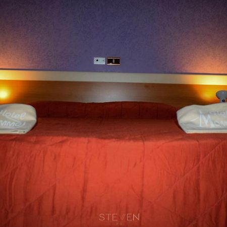 Hotel Ristorante Mommo Polistena ภายนอก รูปภาพ